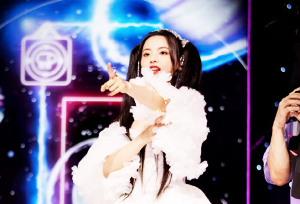 楊超越生日會(huì)現(xiàn)場