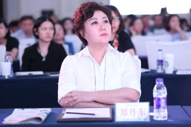 杭州伍方會(huì)議案例|“用投資發(fā)現(xiàn)價(jià)值”新周期宏觀趨勢論壇